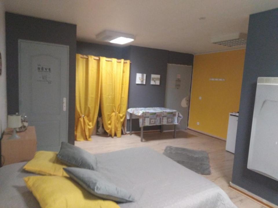 Espace Grenouillit Le Puy En Velay Exterior photo